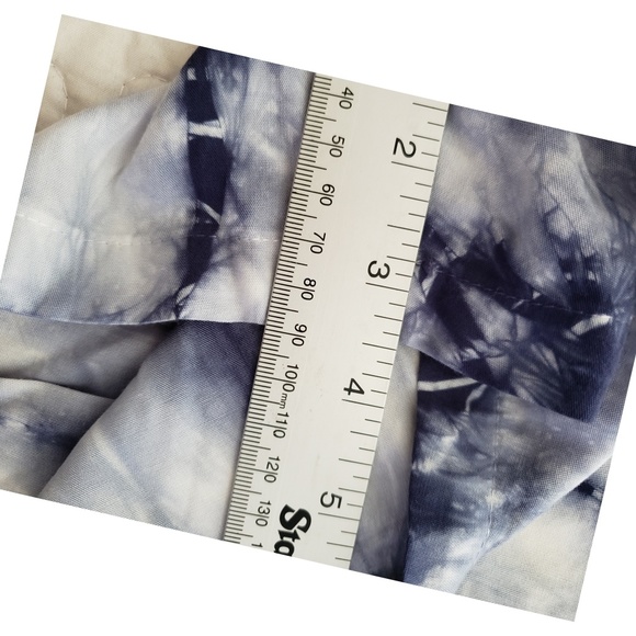 NEW Splendid Karpaz tie dye rayon drawstring side pocket shorts - Picture 7 of 9